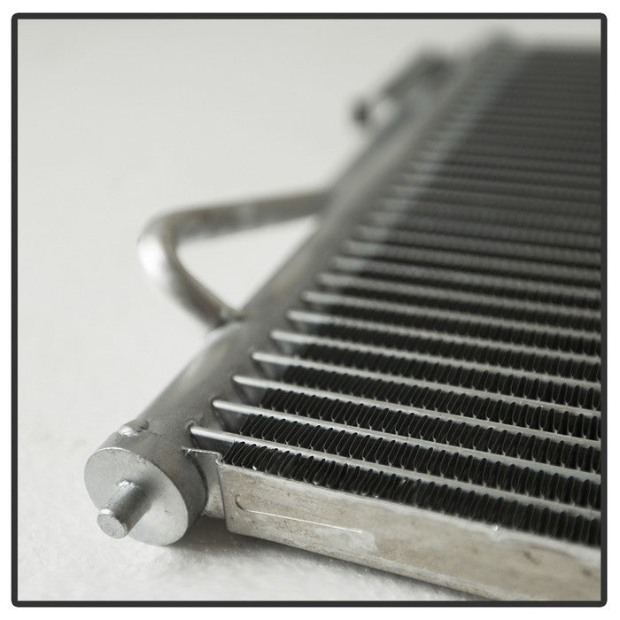 SPYDER xTune 00-05 Ford Focus A/C Condenser FO3030111 (CD-FD-7-4938) 9941214