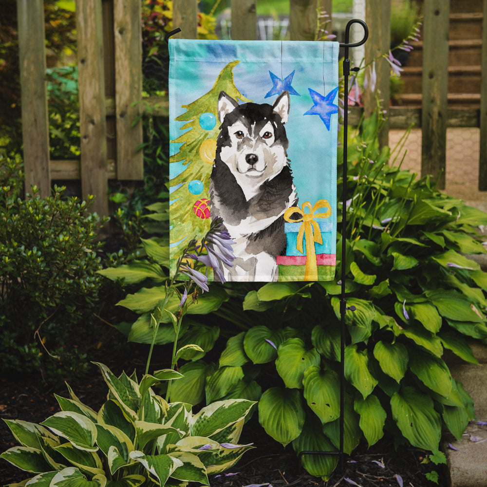 Christmas Tree Alaskan Malamute Garden Flag Mailbox Decorative Yard Banner Outside Patio Artwork for Flower Beds, Garden Size, Multicolor