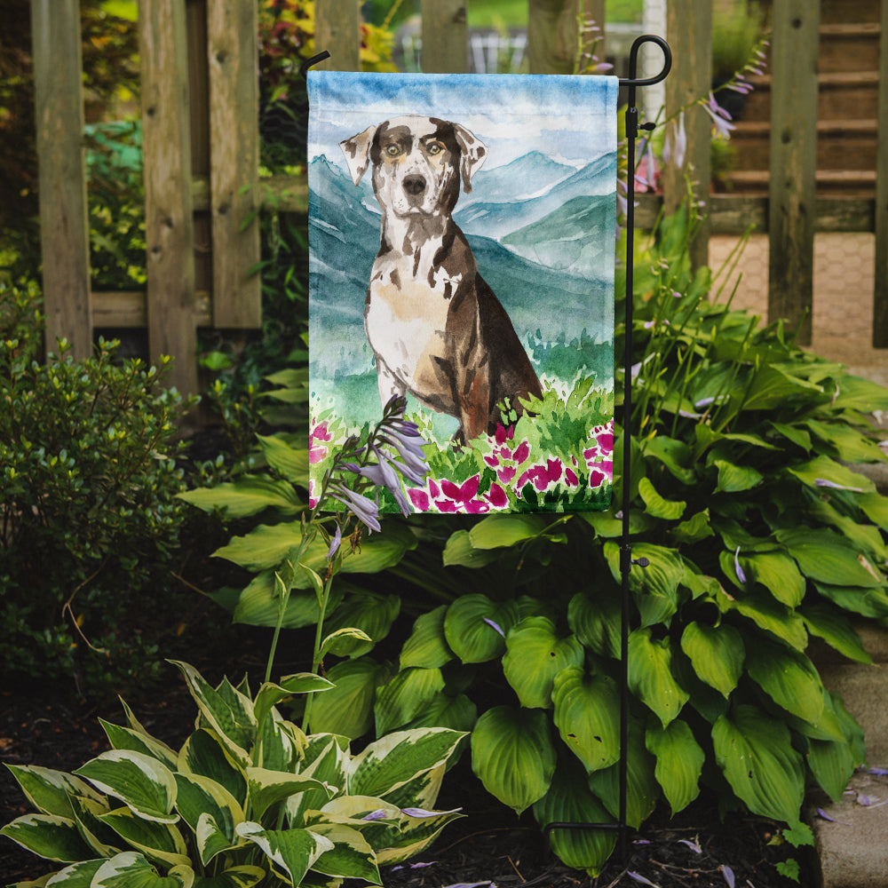 Mountain Flowers Catahoula Leopard Dog Garden Flag Mailbox Decorative Yard Banner Outside Patio Artwork for Flower Beds, Garden Size, Multicolor