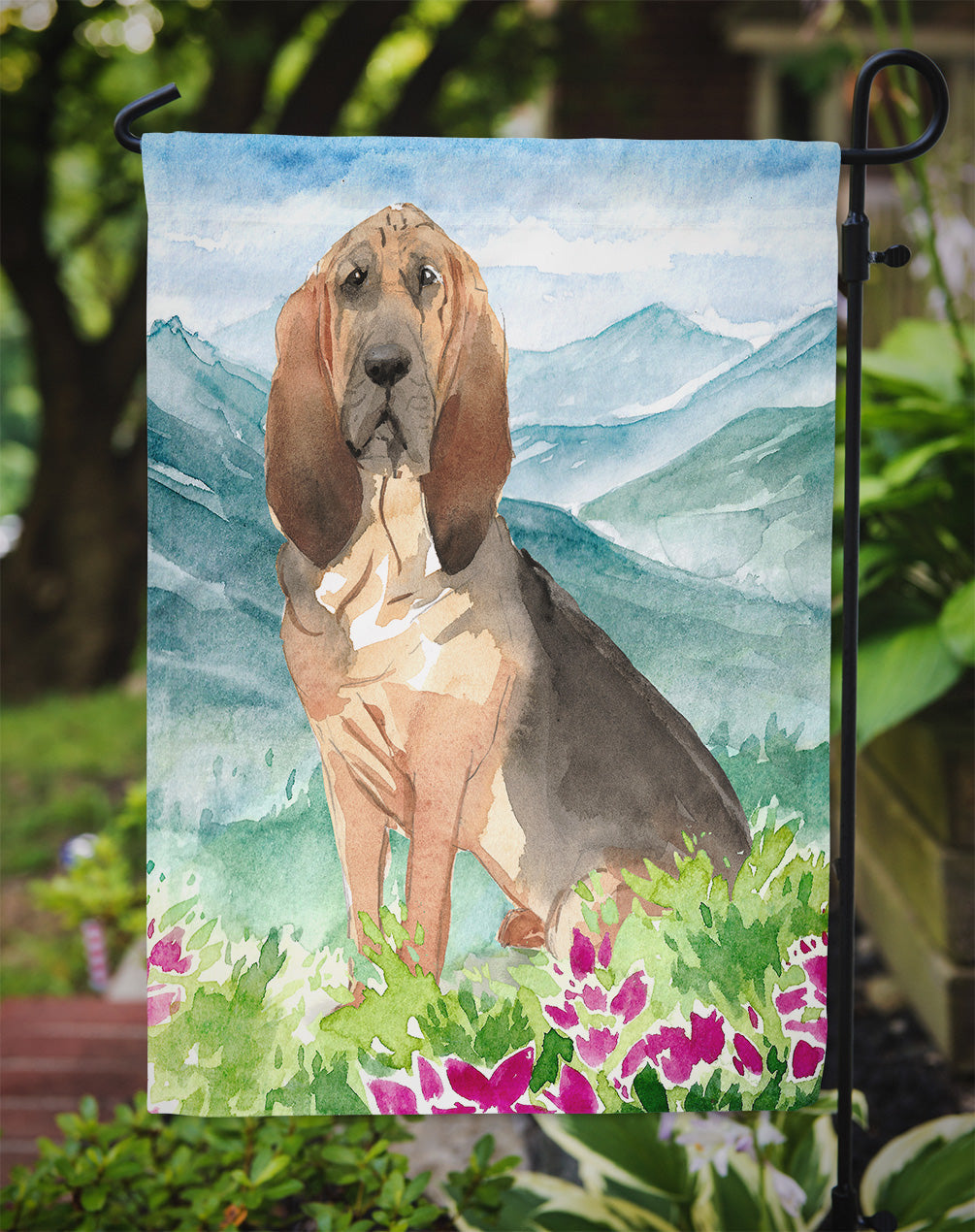 Mountain Flowers Bloodhound Garden Flag Mailbox Decorative Yard Banner Outside Patio Artwork for Flower Beds, Garden Size, Multicolor