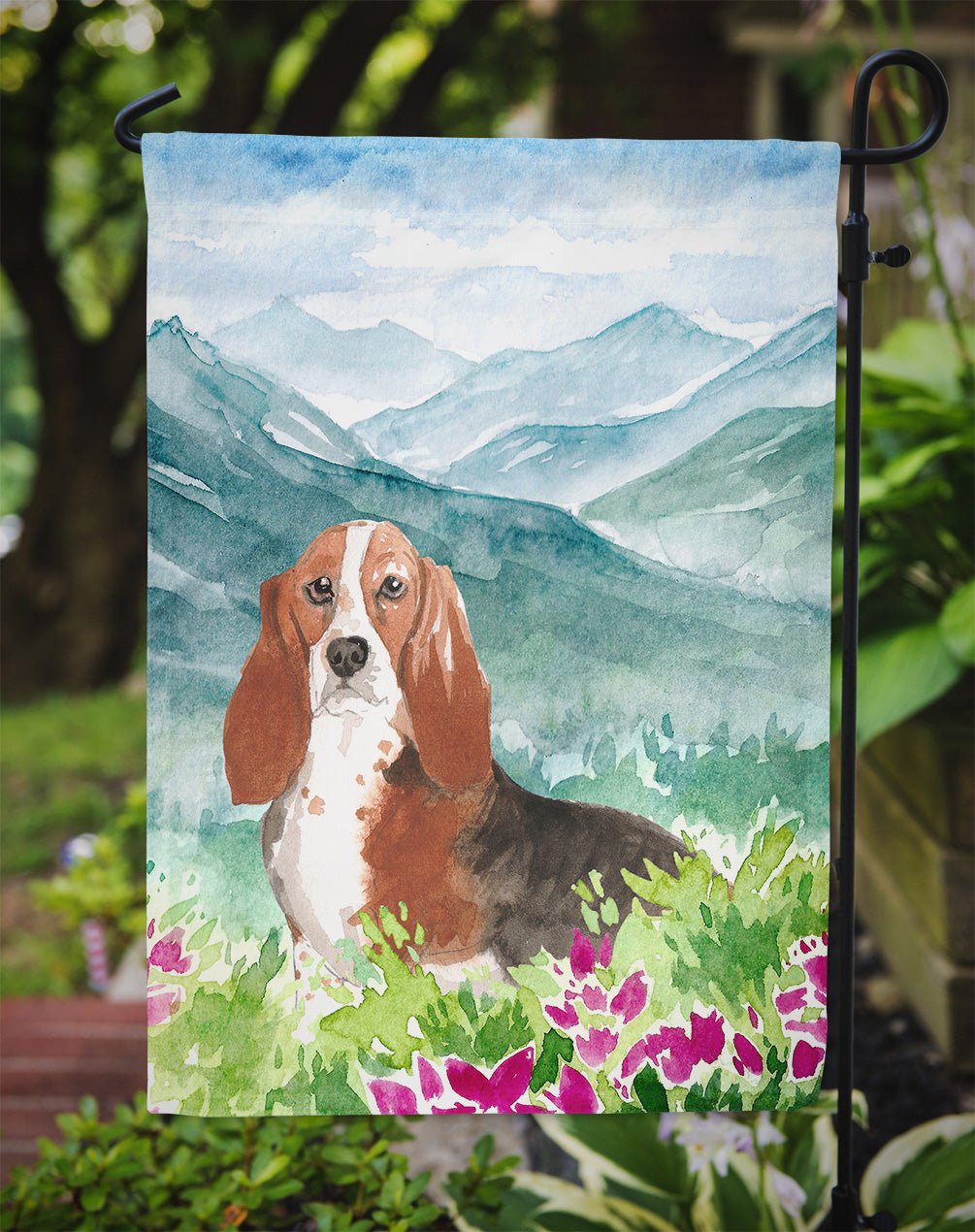 Mountain Flowers Basset Hound Garden Flag Mailbox Decorative Yard Banner Outside Patio Artwork for Flower Beds, Garden Size, Multicolor