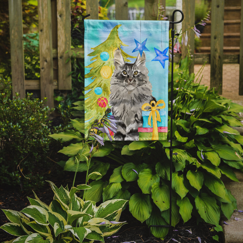 Maine Coon Christmas Presents Garden Flag Mailbox Decorative Yard Banner Outside Patio Artwork for Flower Beds, Garden Size, Multicolor