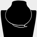 Hook Detailed Metal Choker Necklace