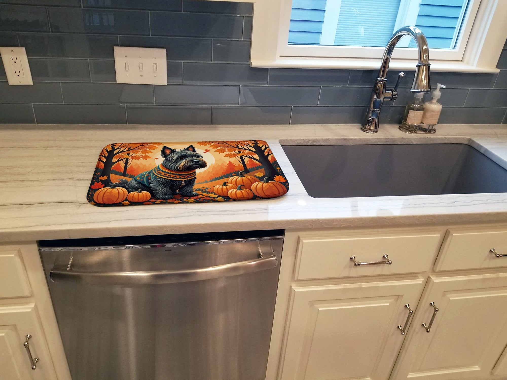 Scottish Terrier Fall Dish Drying Mat Absorbent Dish Drying Mat Pad for Kitchen Counter Dish Drainer Mat for Countertop, 14 x 21", Multicolor