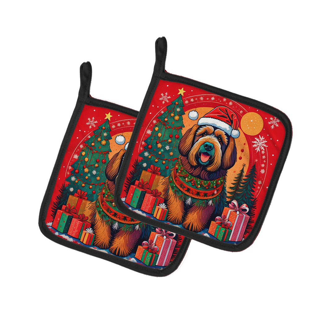 Briard Christmas Pot Holder Set of 2 Heat Resistant Quilted Hot Pads 7.5 x 7.5 Inch, Insulated Kitchen Trivets for Cooking & Baking
