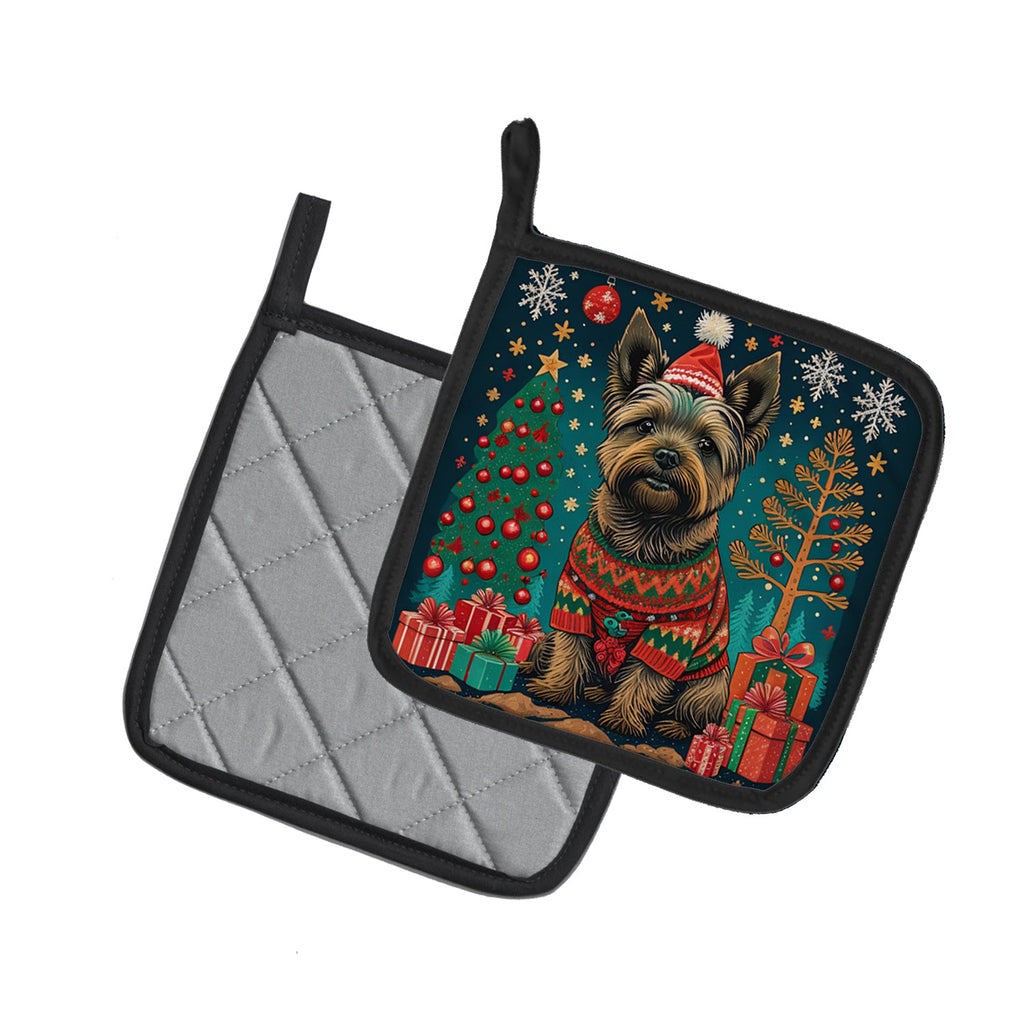 Cairn Terrier Christmas Pot Holder Set of 2 Heat Resistant Quilted Hot Pads 7.5 x 7.5 Inch, Insulated Kitchen Trivets for Cooking & Baking