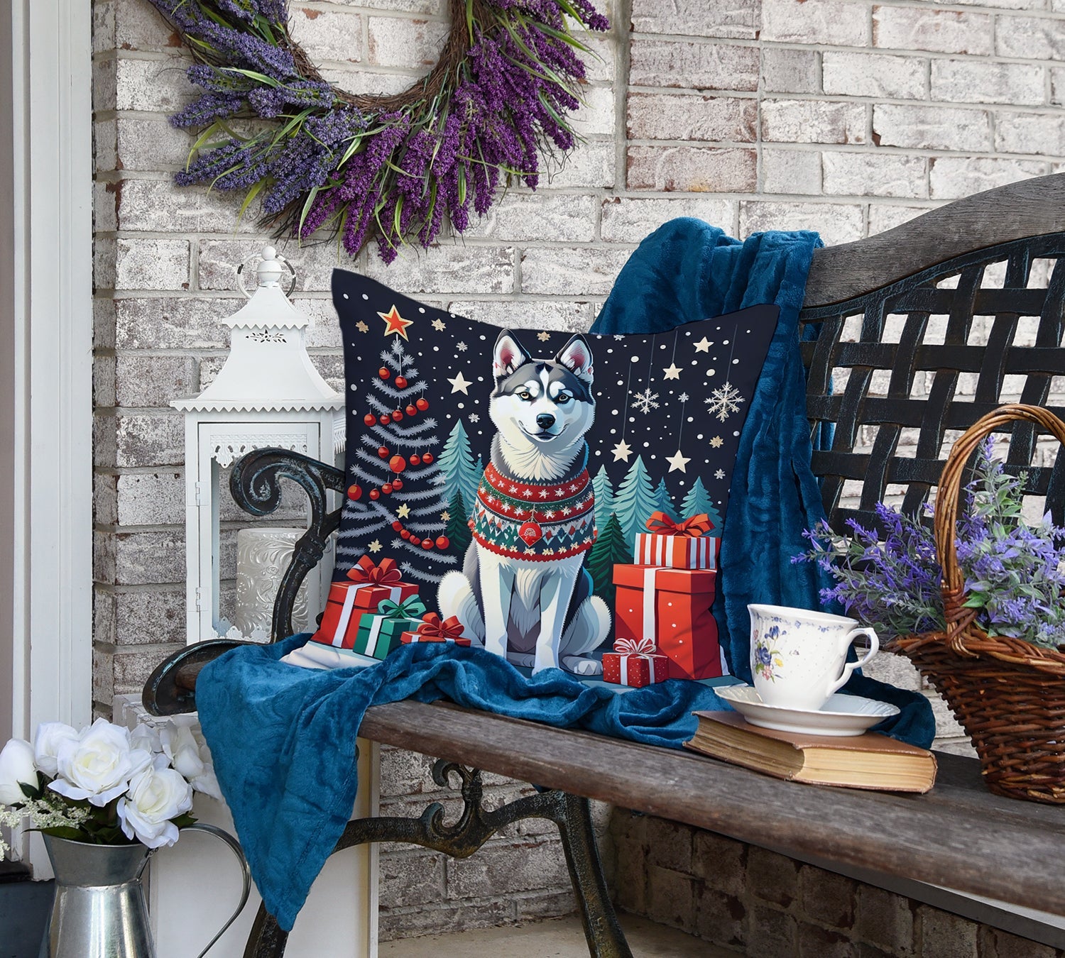 Siberian Husky Christmas Decorative Throw Pillow 18x18 Indoor Outdoor Accent Cushion, Fabric Cover with Insert for Sofa, Bed, Porch & Living Room