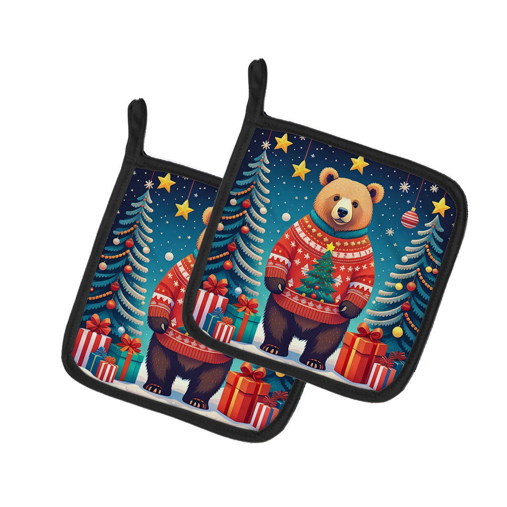 Bear Christmas Pot Holder Set of 2 Heat Resistant Quilted Hot Pads 7.5 x 7.5 Inch, Insulated Kitchen Trivets for Cooking & Baking