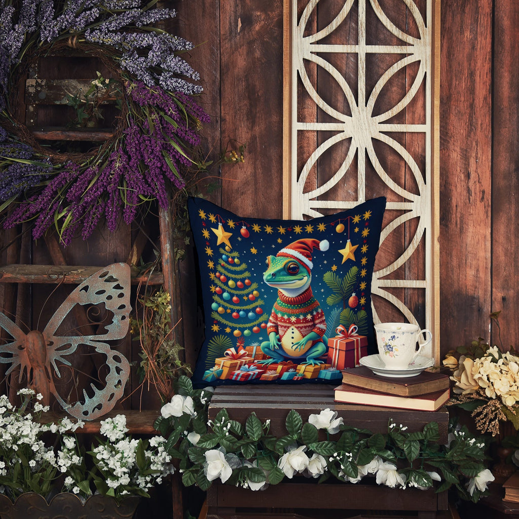 Gecko Christmas Decorative Throw Pillow 18x18 Indoor Outdoor Accent Cushion, Fabric Cover with Insert for Sofa, Bed, Porch & Living Room