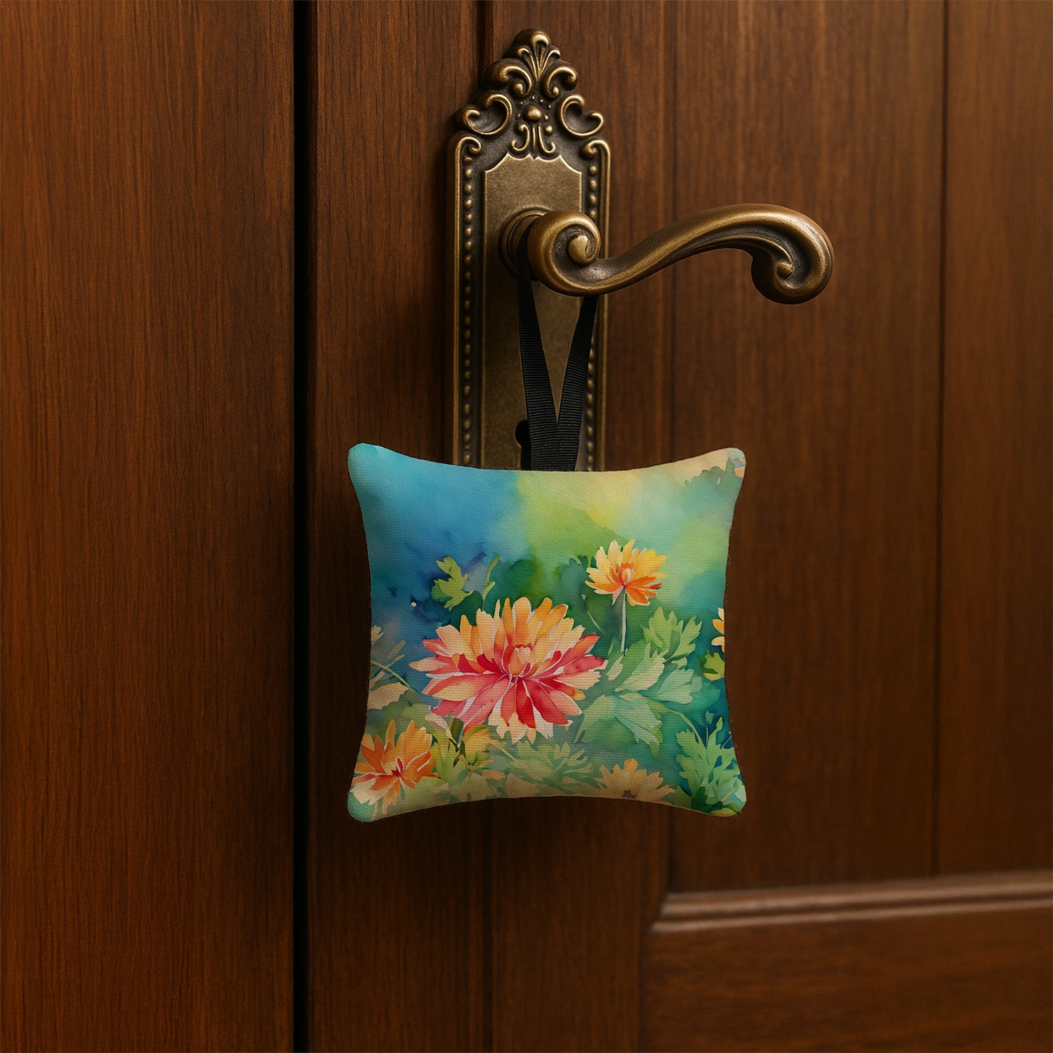 Chrysanthemums in Watercolor Hanging Square Fabric Ornament 3.5 × 3.5 Decorative Door-Knob & Tree Hanger, Soft Fabric