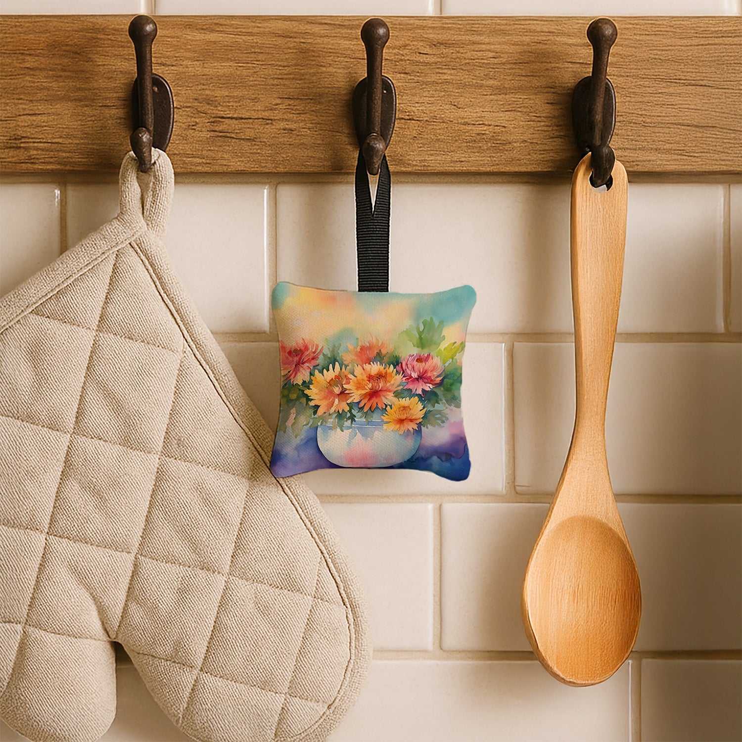Chrysanthemums in Watercolor Hanging Square Fabric Ornament 3.5 × 3.5 Decorative Door-Knob & Tree Hanger, Soft Fabric