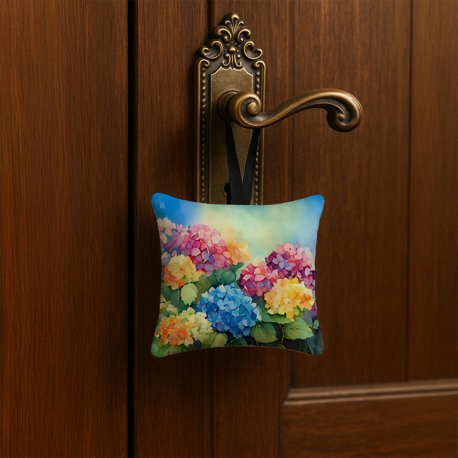 Hydrangeas in Watercolor Hanging Square Fabric Ornament 3.5 × 3.5 Decorative Door-Knob & Tree Hanger, Soft Fabric