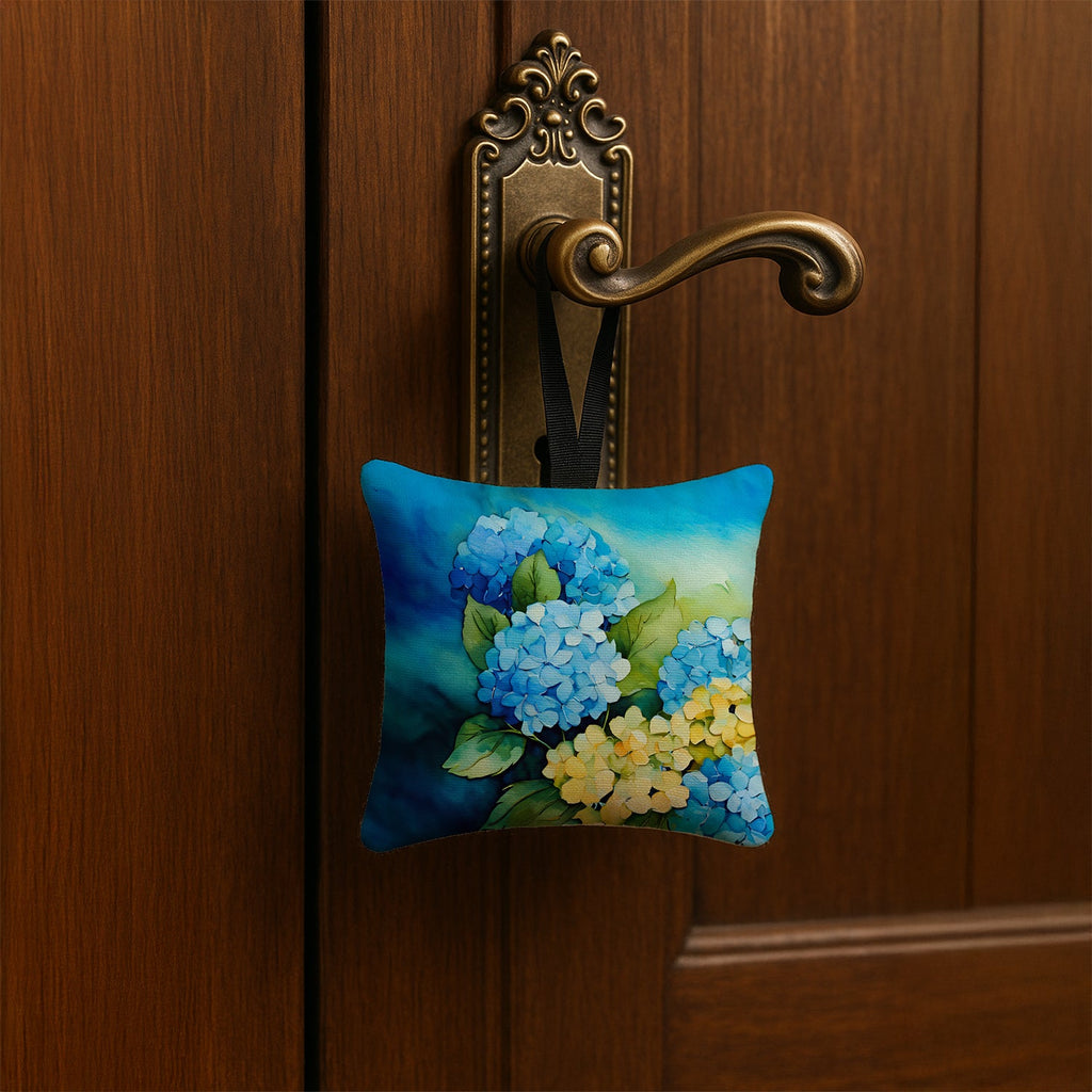 Hydrangeas in Watercolor Hanging Square Fabric Ornament 3.5 × 3.5 Decorative Door-Knob & Tree Hanger, Soft Fabric