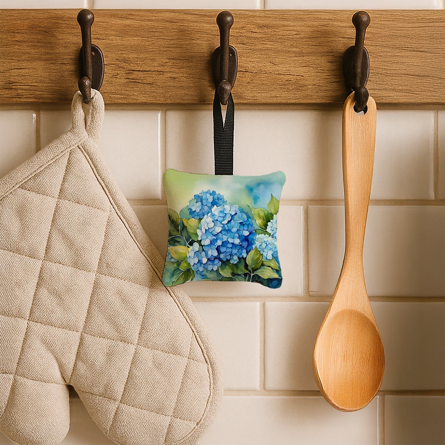 Hydrangeas in Watercolor Hanging Square Fabric Ornament 3.5 × 3.5 Decorative Door-Knob & Tree Hanger, Soft Fabric