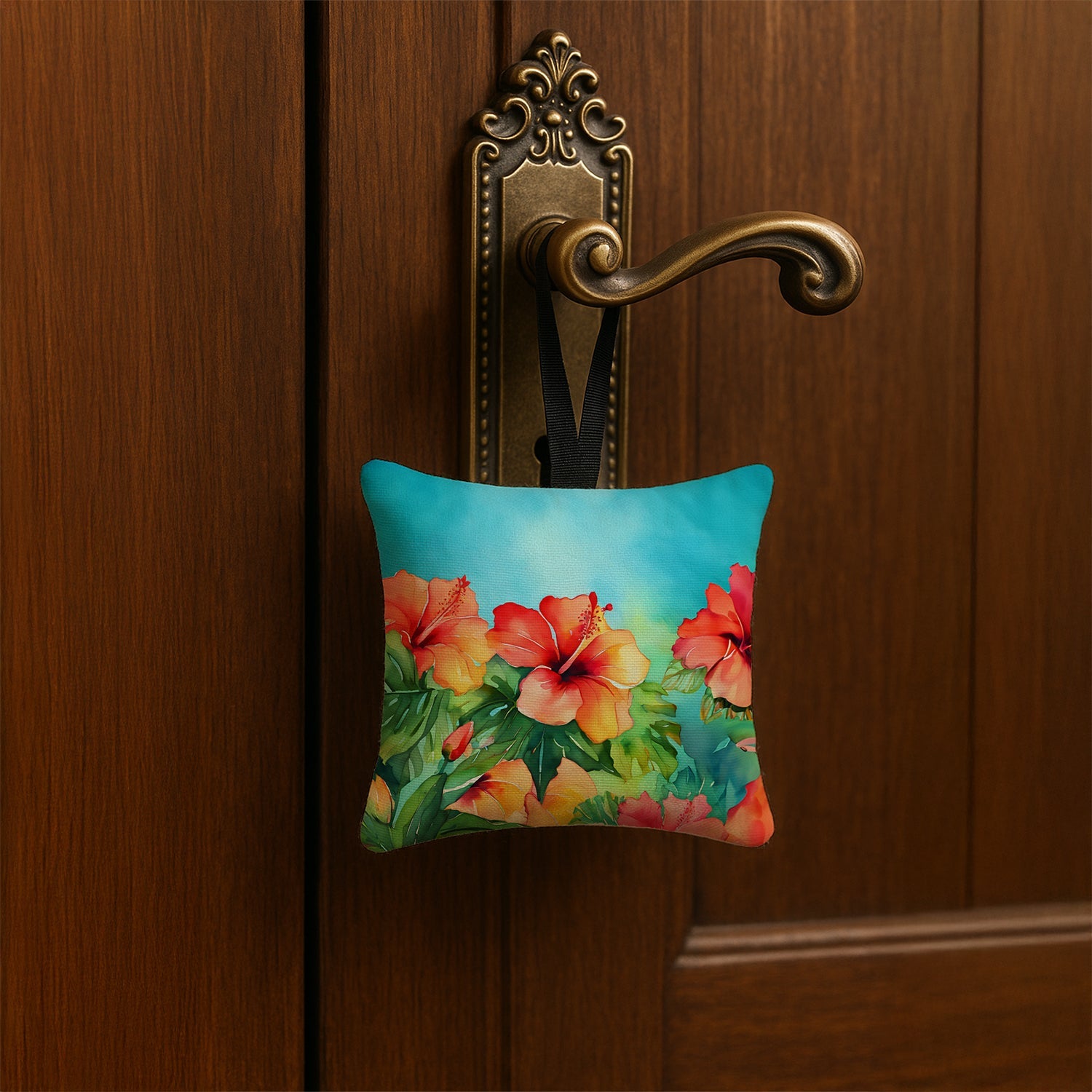 Hawaii Hawaiian Hibiscus in Watercolor Hanging Square Fabric Ornament 3.5 × 3.5 Decorative Door-Knob & Tree Hanger, Soft Fabric