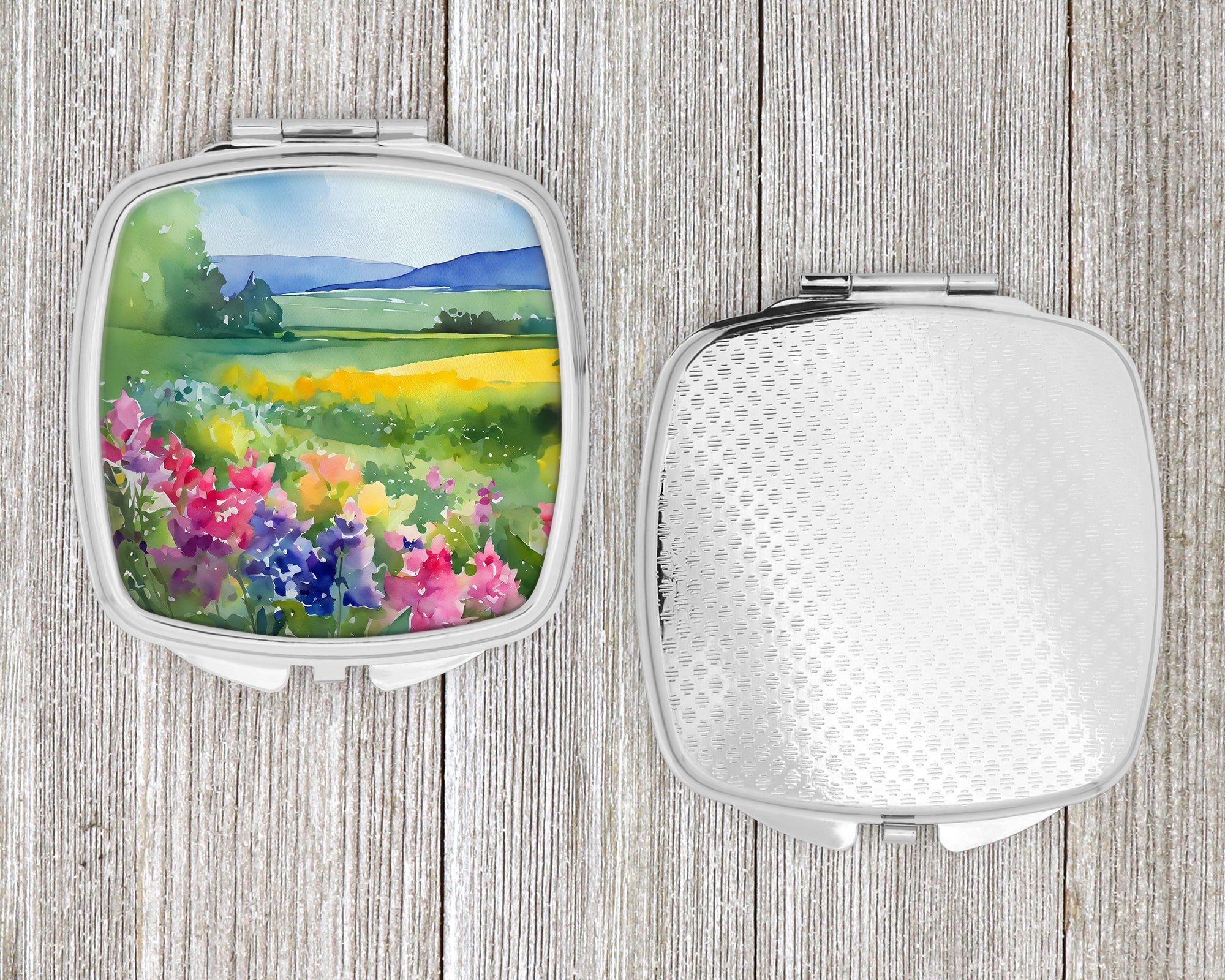 Massachusetts Mayflowers in Watercolor Compact Mirror Decorative Travel Makeup Mirror for Women Girls Gifts Pocket Makeup Mirror Folding Handheld