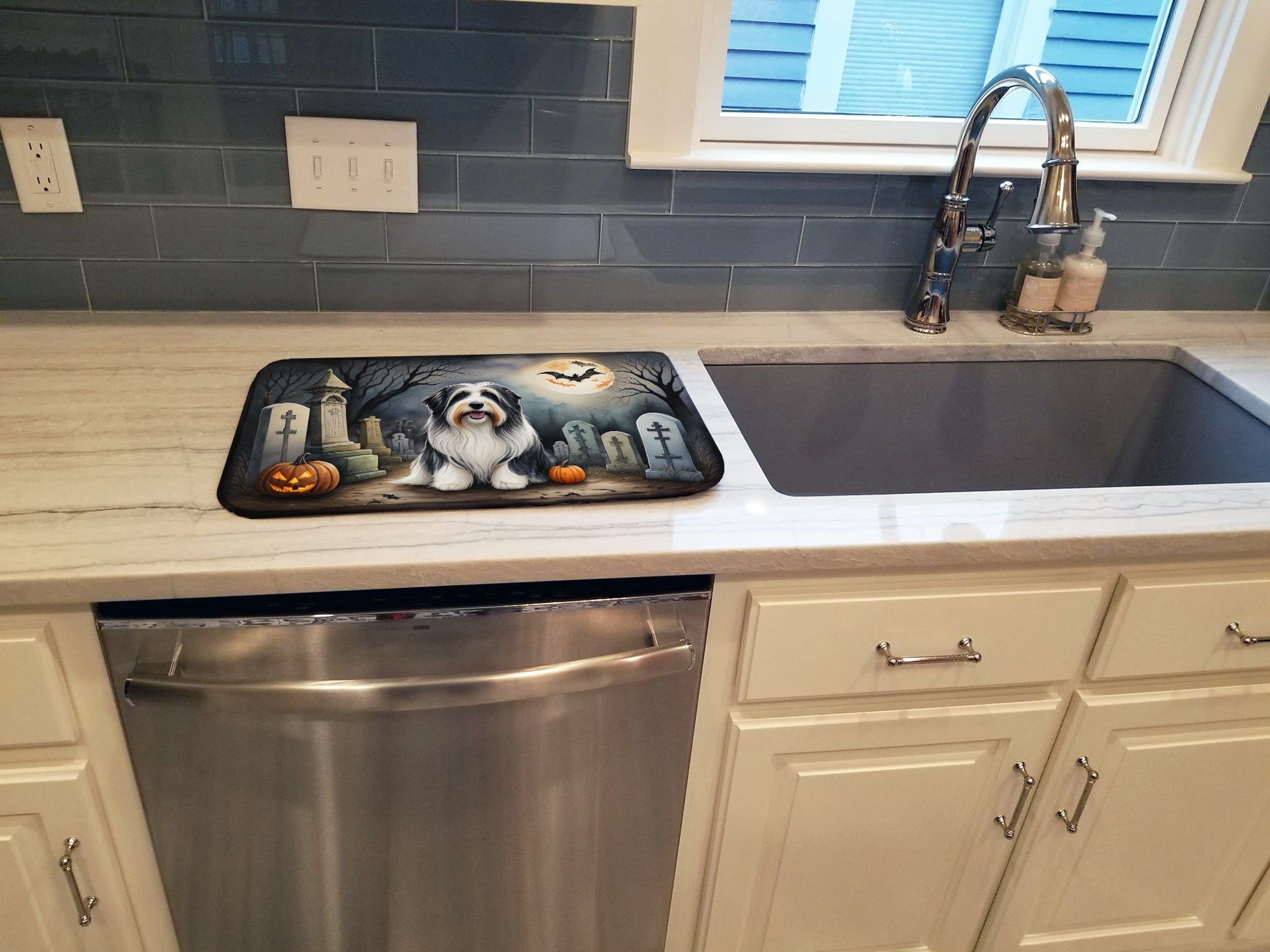 Bearded Collie Spooky Halloween Dish Drying Mat Absorbent Dish Drying Mat Pad for Kitchen Counter Dish Drainer Mat for Countertop, 14 x 21", Multicolor