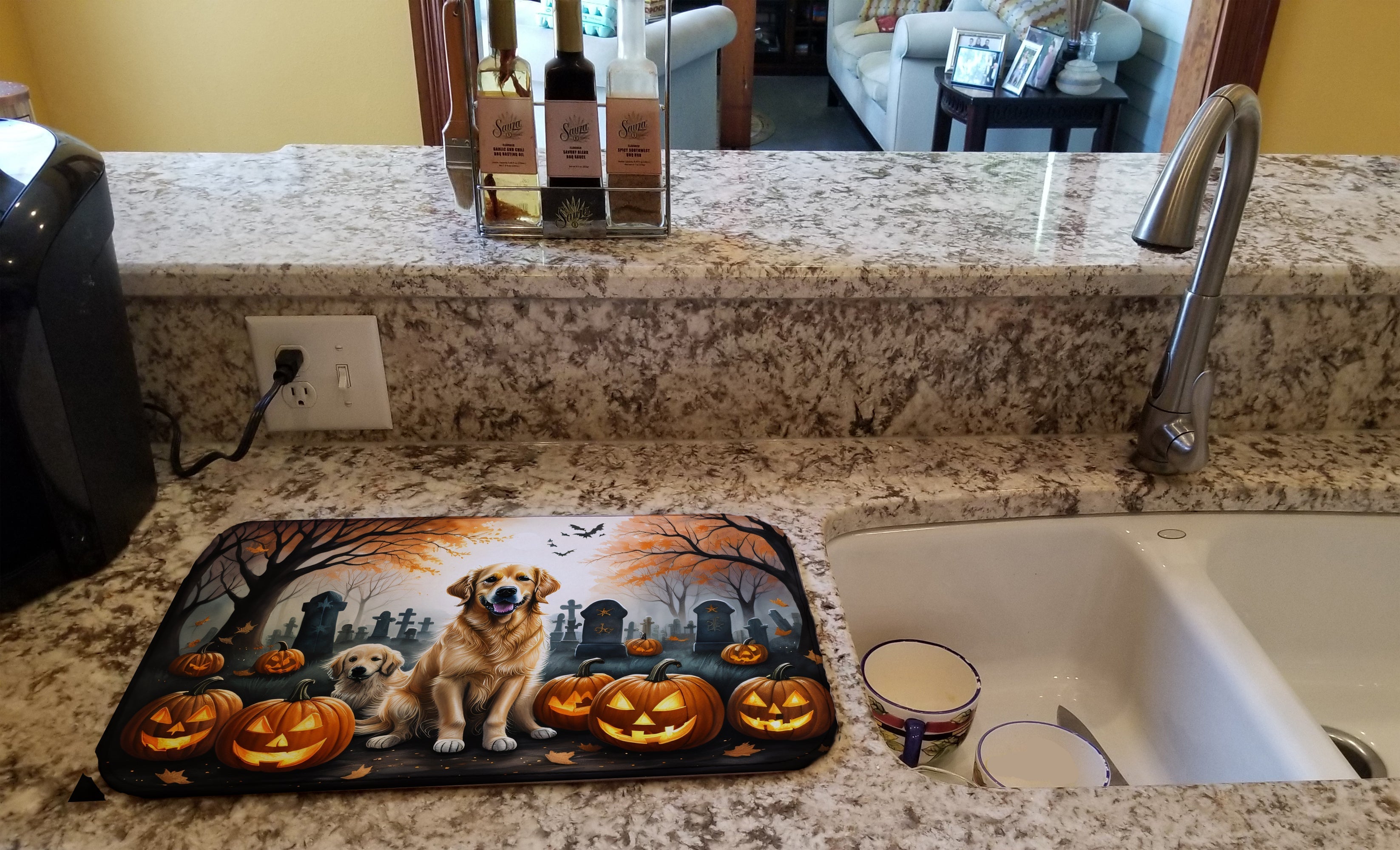 Golden Retriever Spooky Halloween Dish Drying Mat Absorbent Dish Drying Mat Pad for Kitchen Counter Dish Drainer Mat for Countertop, 14 x 21", Multicolor