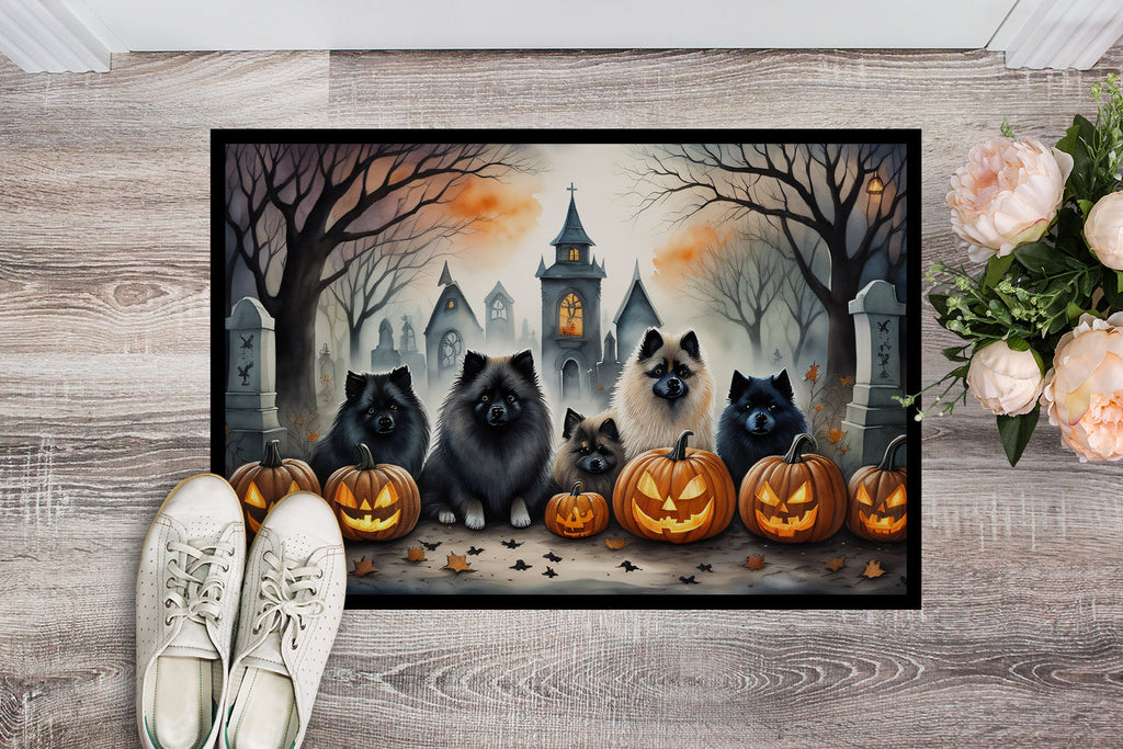 Keeshond Spooky Halloween Doormat Indoor Outdoor 18H X 27W Front Door Mat Rugs for Entryway, Non Slip Washable