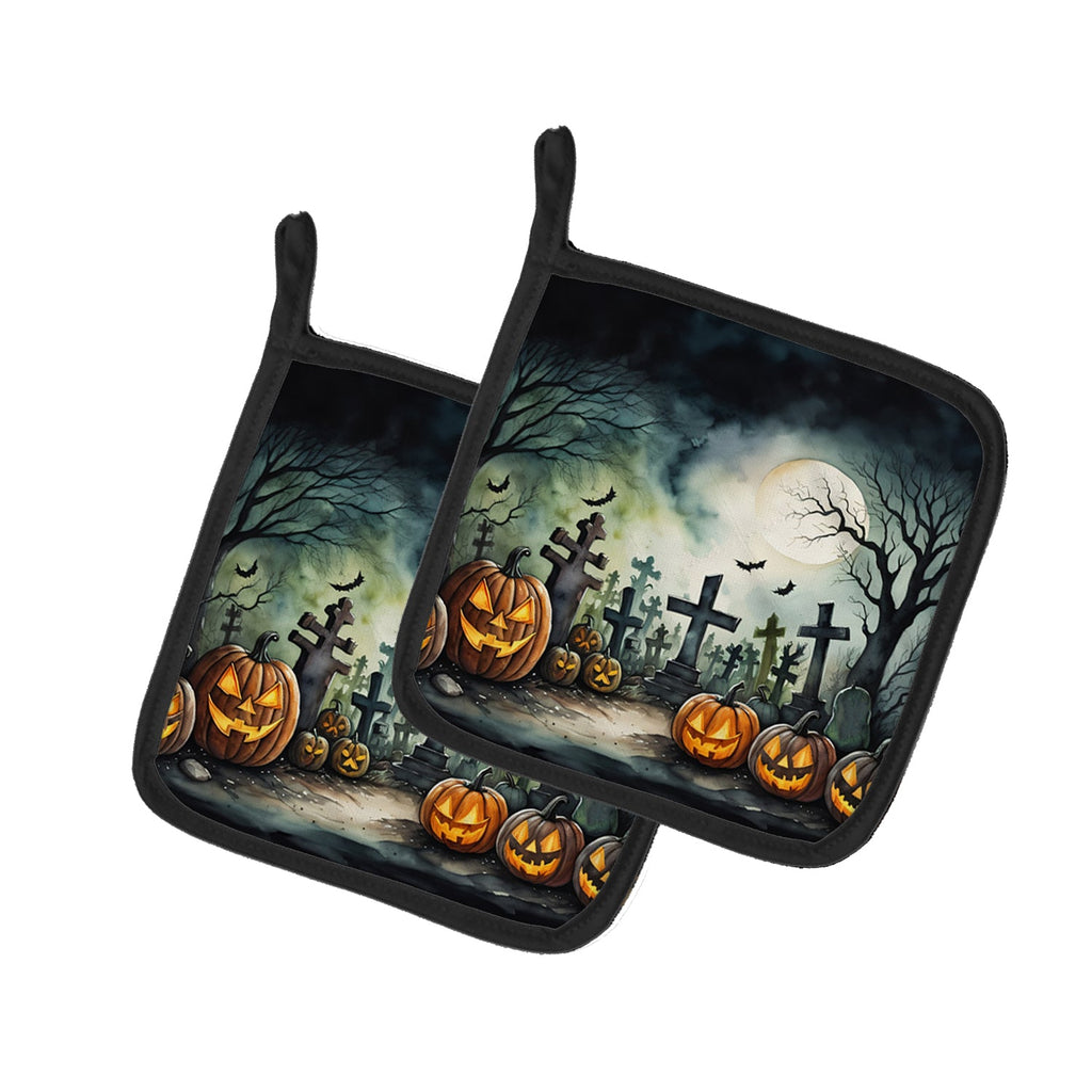 Graveyard Spooky Halloween Pot Holder Set of 2 Heat Resistant Quilted Hot Pads 7.5 x 7.5 Inch, Insulated Kitchen Trivets for Cooking & Baking