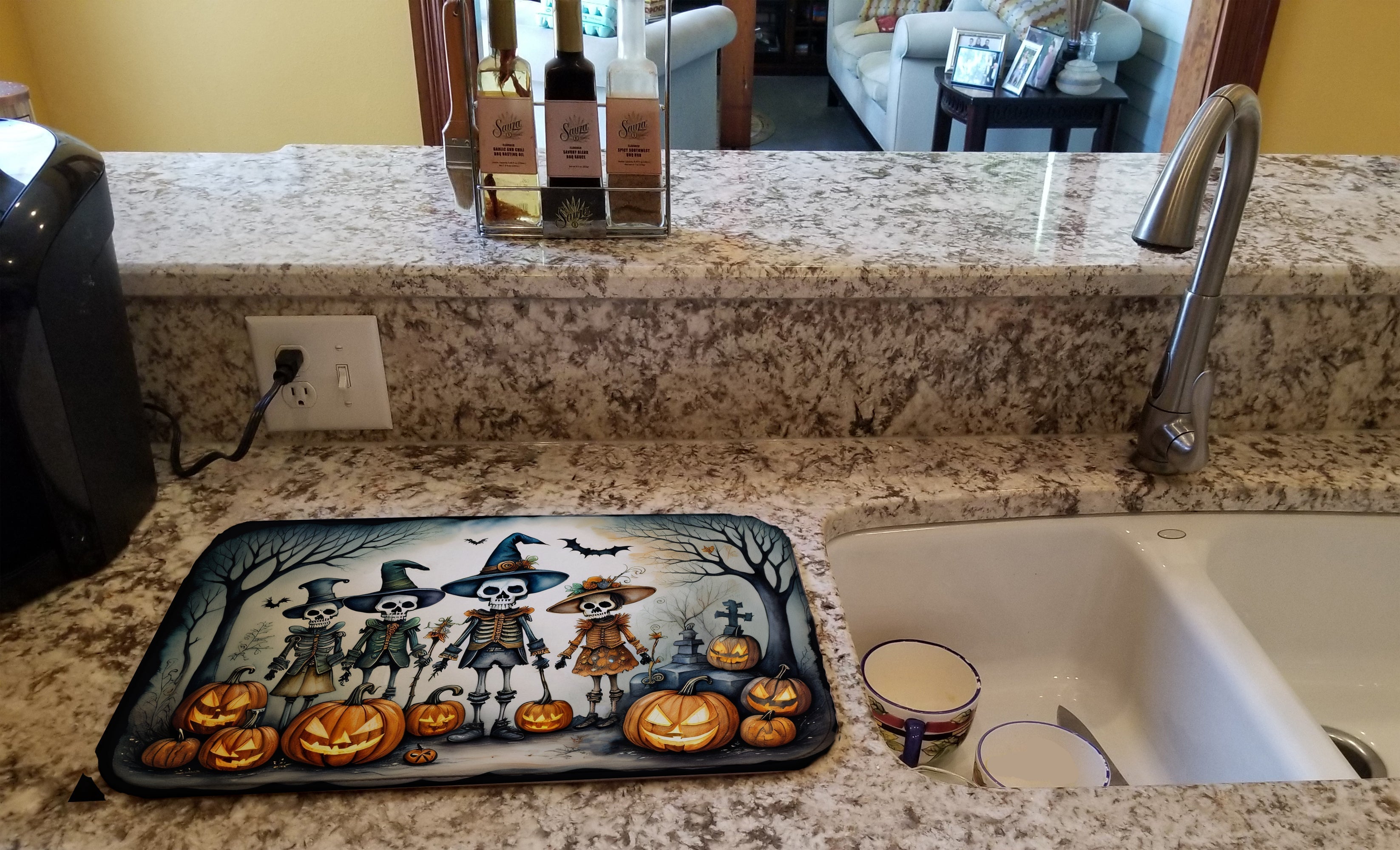 Calacas Skeletons Spooky Halloween Dish Drying Mat Absorbent Dish Drying Mat Pad for Kitchen Counter Dish Drainer Mat for Countertop, 14 x 21", Multicolor