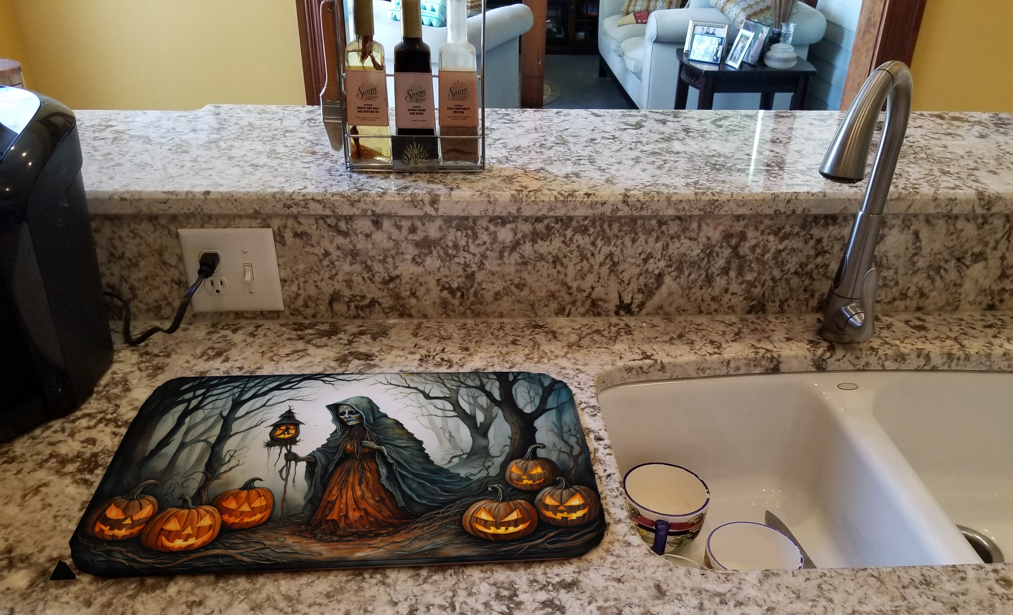 The Weeping Woman Spooky Halloween Dish Drying Mat Absorbent Dish Drying Mat Pad for Kitchen Counter Dish Drainer Mat for Countertop, 14 x 21", Multicolor