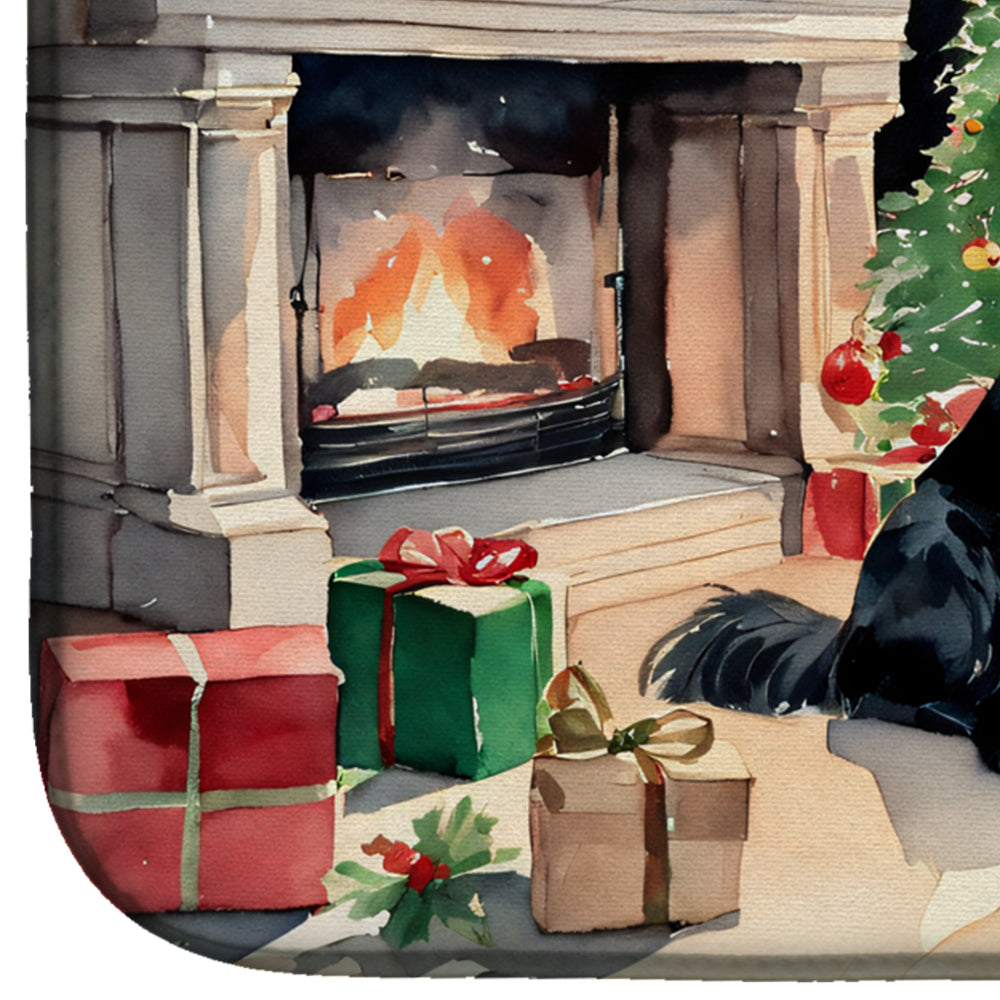 Flat-Coated Retriever Cozy Christmas Dish Drying Mat Absorbent Dish Drying Mat Pad for Kitchen Counter Dish Drainer Mat for Countertop, 14 x 21", Multicolor