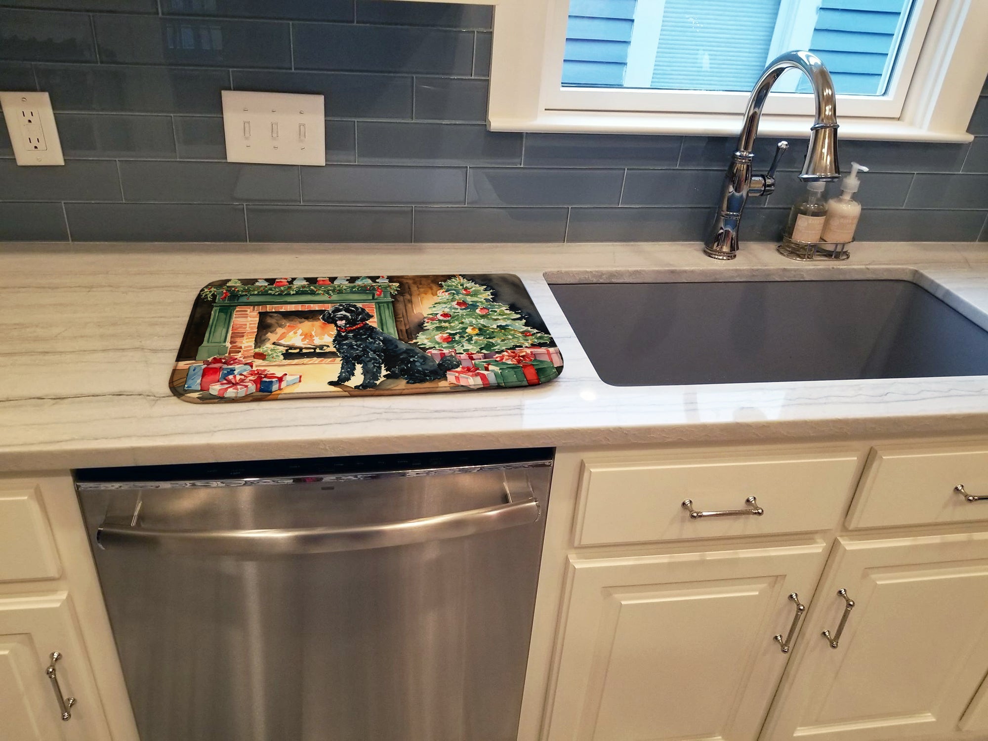 Portuguese Water Dog Cozy Christmas Dish Drying Mat Absorbent Dish Drying Mat Pad for Kitchen Counter Dish Drainer Mat for Countertop, 14 x 21", Multicolor