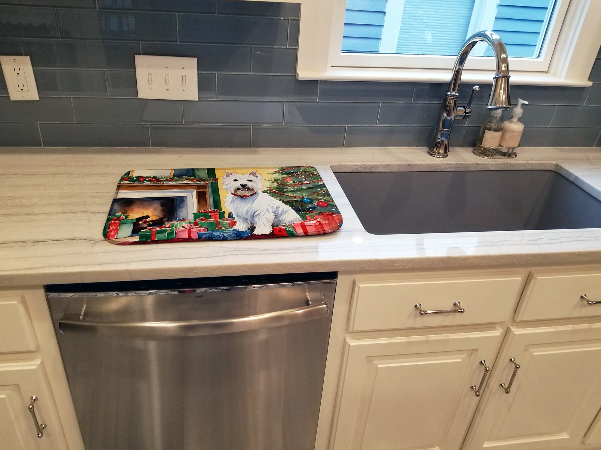 Westie Cozy Christmas Dish Drying Mat Absorbent Dish Drying Mat Pad for Kitchen Counter Dish Drainer Mat for Countertop, 14 x 21", Multicolor
