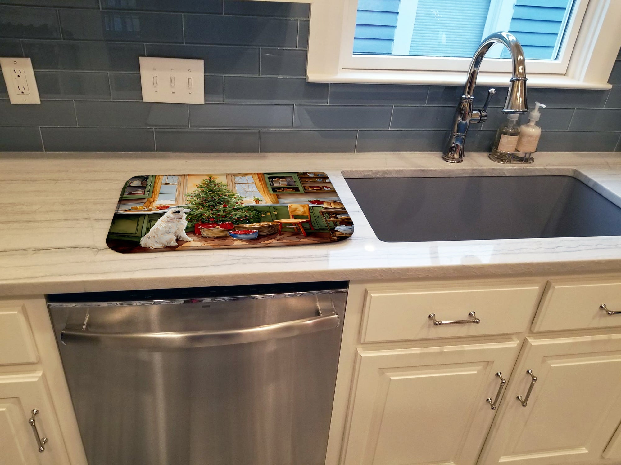 Great Pyrenees Christmas Cookies Dish Drying Mat Absorbent Dish Drying Mat Pad for Kitchen Counter Dish Drainer Mat for Countertop, 14 x 21", Multicolor