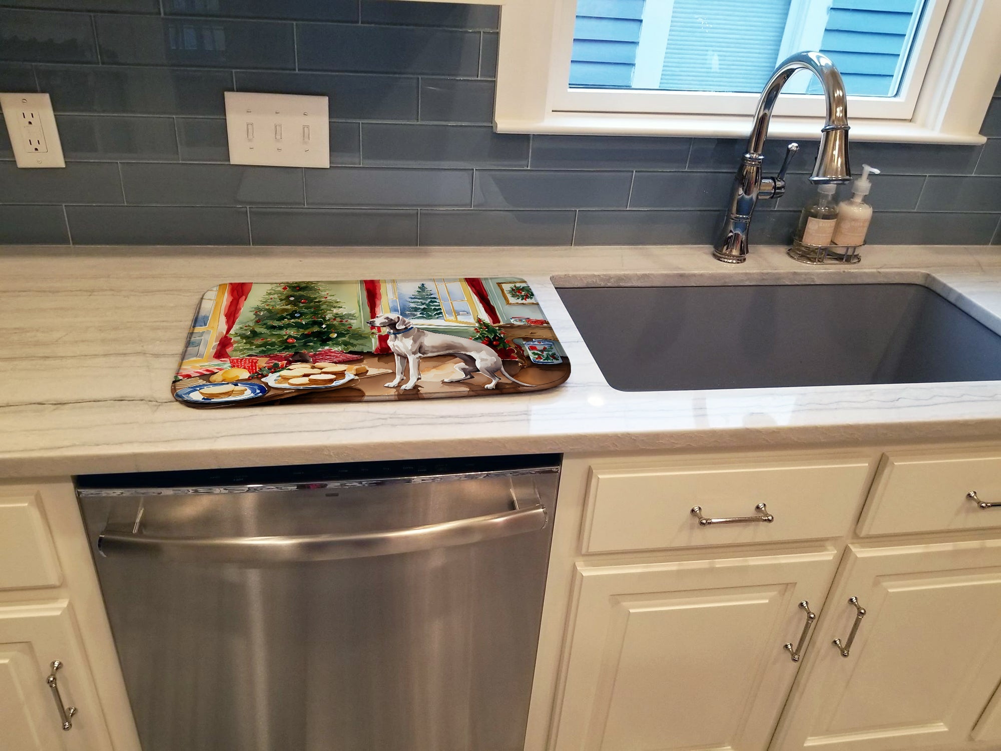 Weimaraner Christmas Cookies Dish Drying Mat Absorbent Dish Drying Mat Pad for Kitchen Counter Dish Drainer Mat for Countertop, 14 x 21", Multicolor