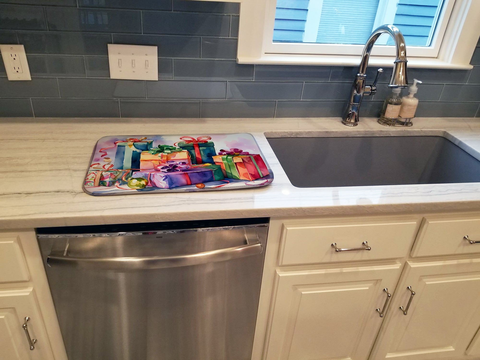 Christmas Presents Stacked Colorful Watercolor Dish Drying Mat Absorbent Dish Drying Mat Pad for Kitchen Counter Dish Drainer Mat for Countertop, 14 x 21", Multicolor