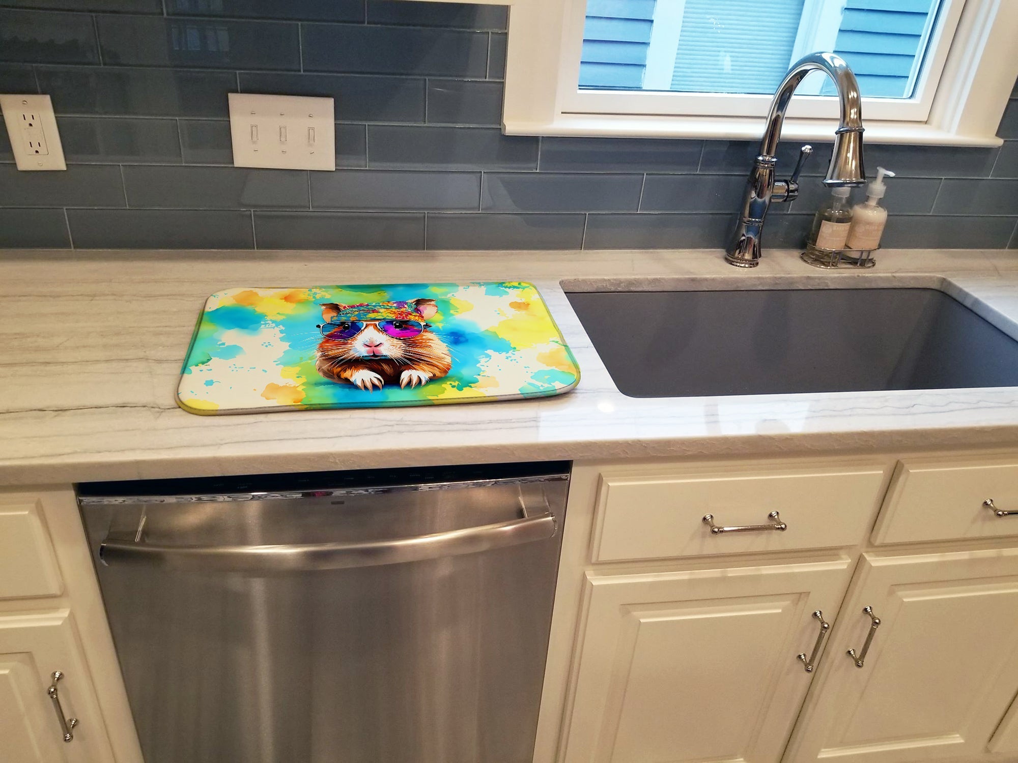 Hippie Animal Guinea Pig Dish Drying Mat Absorbent Dish Drying Mat Pad for Kitchen Counter Dish Drainer Mat for Countertop, 14 x 21", Multicolor