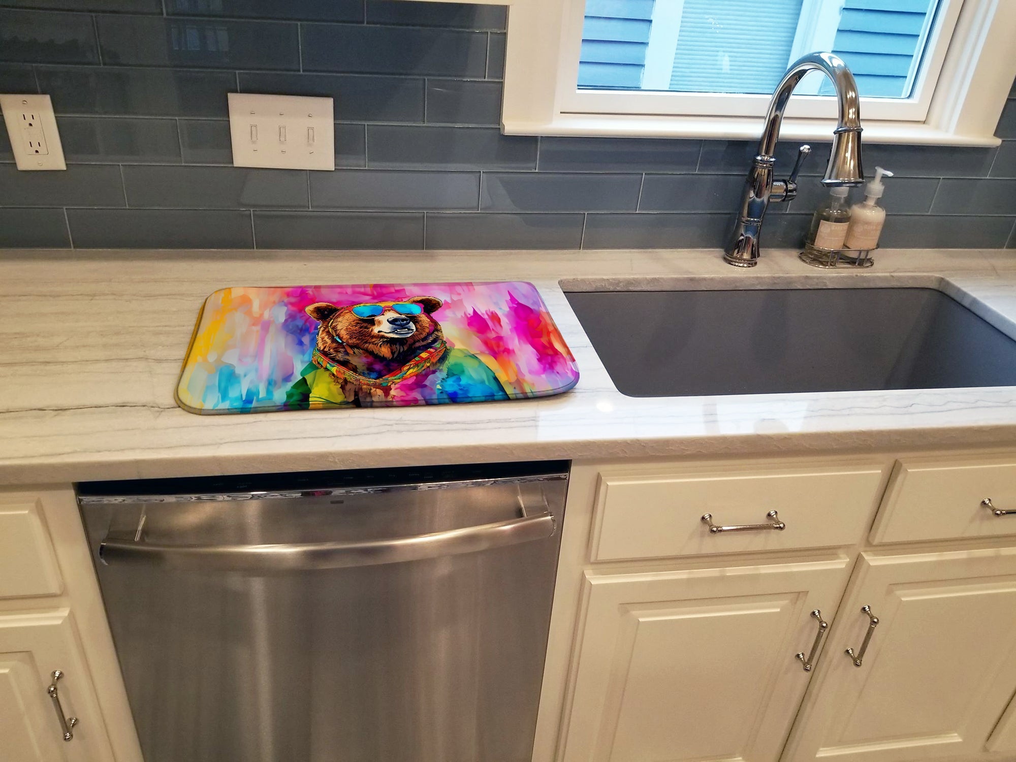 Hippie Animal Grizzly Bear Dish Drying Mat Absorbent Dish Drying Mat Pad for Kitchen Counter Dish Drainer Mat for Countertop, 14 x 21", Multicolor