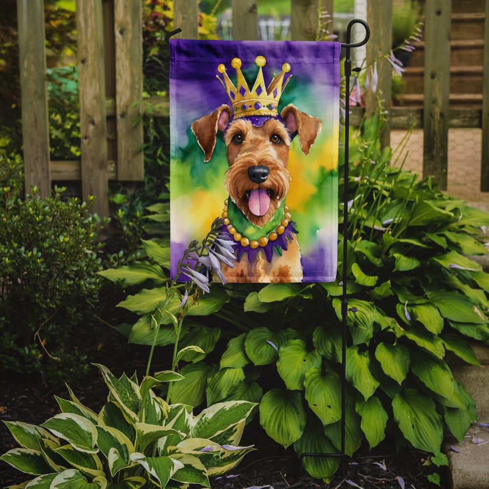 Airedale Terrier King of Mardi Gras Garden Flag Mailbox Decorative Yard Banner Outside Patio Artwork for Flower Beds, Garden Size, Multicolor
