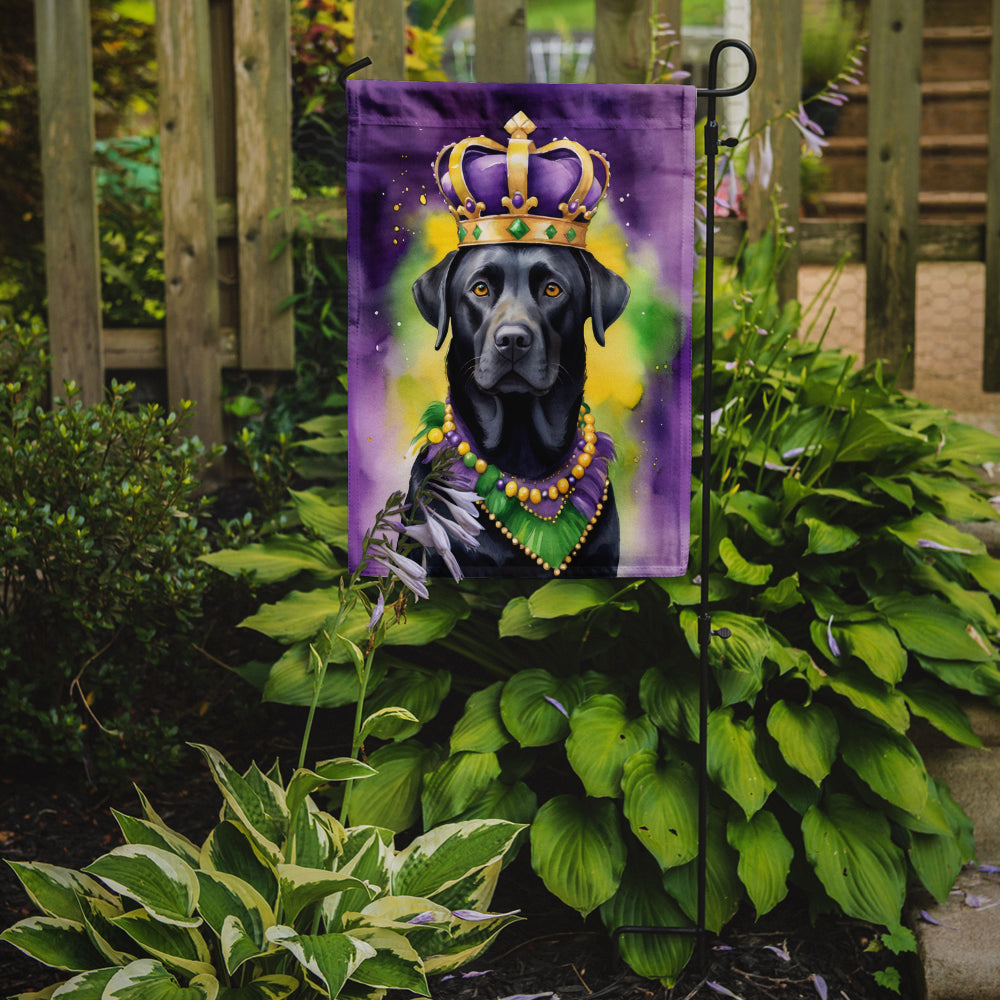 Labrador Retriever King of Mardi Gras Garden Flag Mailbox Decorative Yard Banner Outside Patio Artwork for Flower Beds, Garden Size, Multicolor
