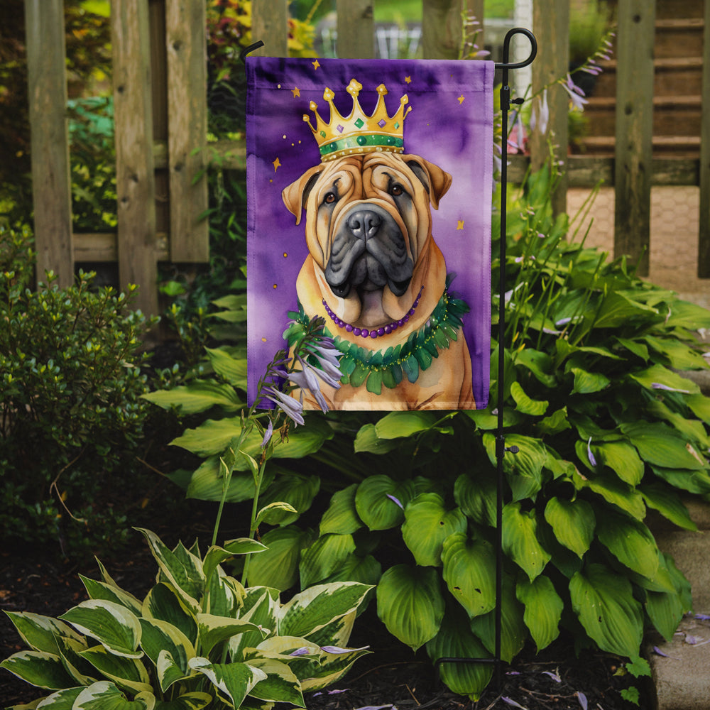 Shar Pei King of Mardi Gras Garden Flag Mailbox Decorative Yard Banner Outside Patio Artwork for Flower Beds, Garden Size, Multicolor
