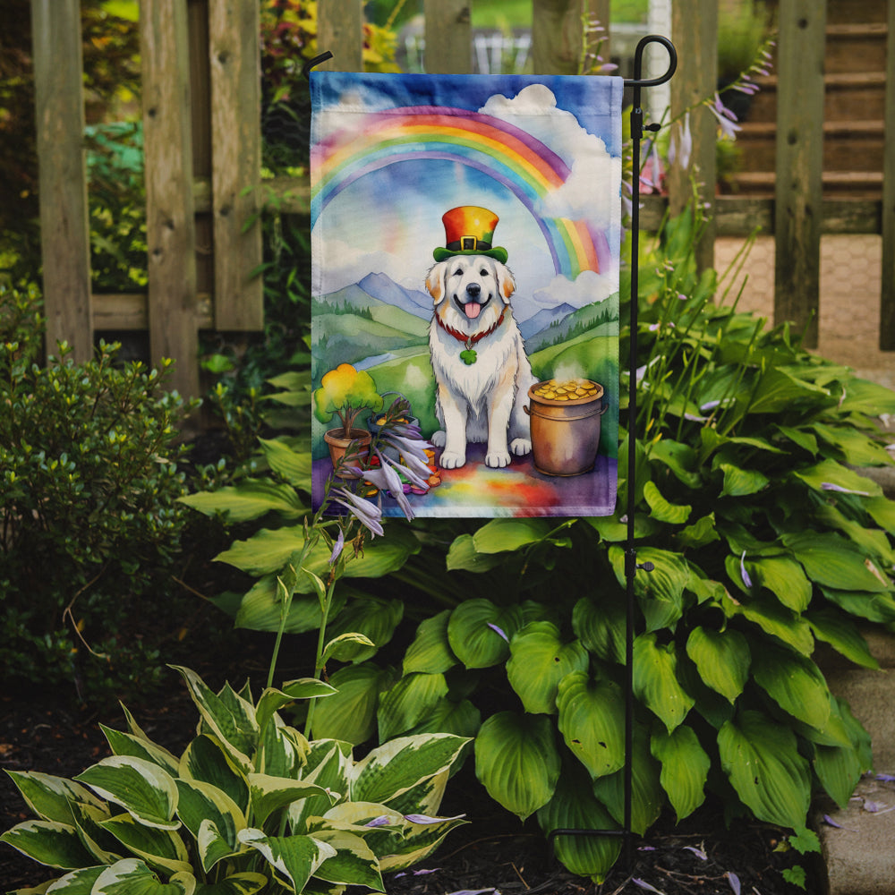 Great Pyrenees St Patrick's Day Garden Flag Mailbox Decorative Yard Banner Outside Patio Artwork for Flower Beds, Garden Size, Multicolor