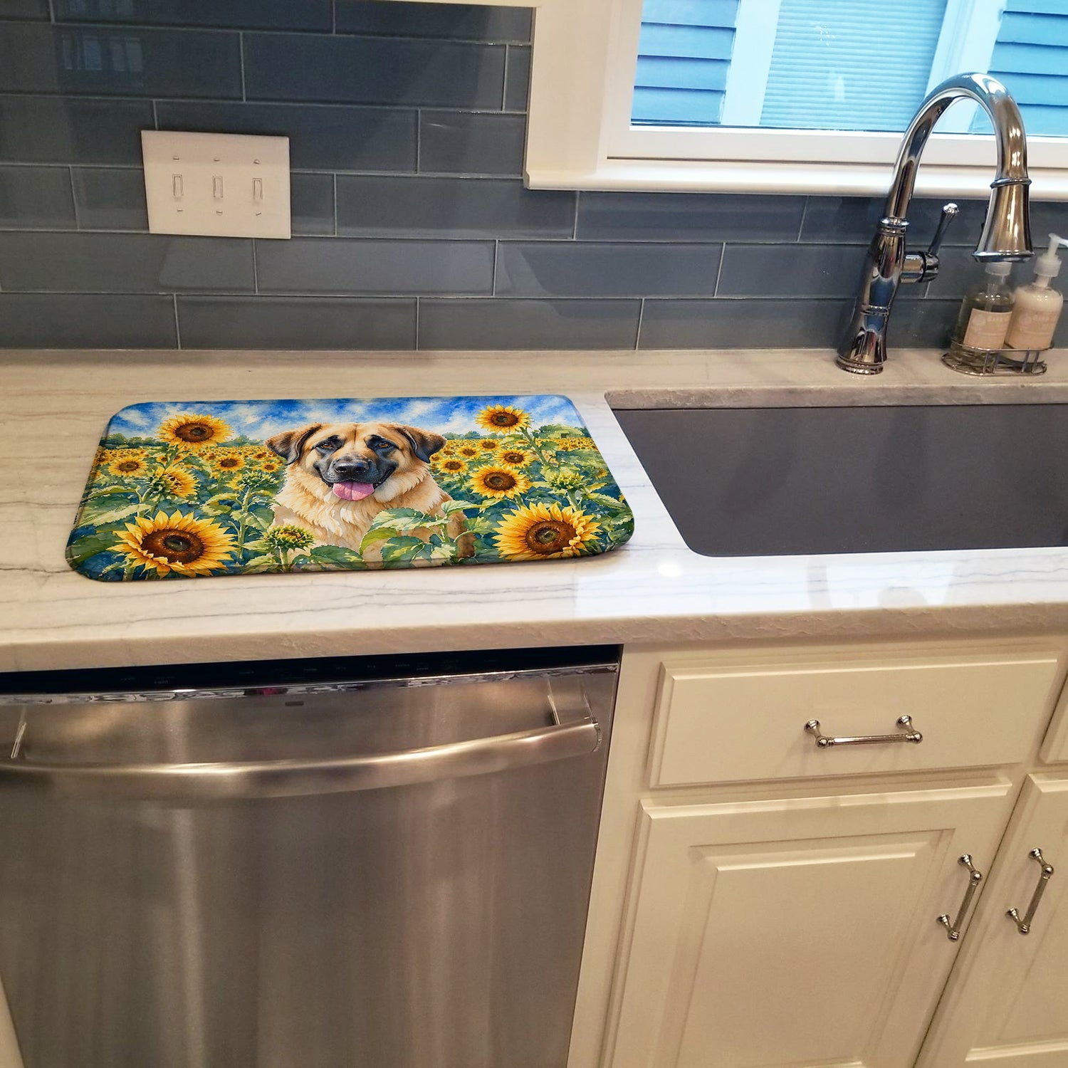 Anatolian Shepherd in Sunflowers Dish Drying Mat Absorbent Dish Drying Mat Pad for Kitchen Counter Dish Drainer Mat for Countertop, 14 x 21", Multicolor