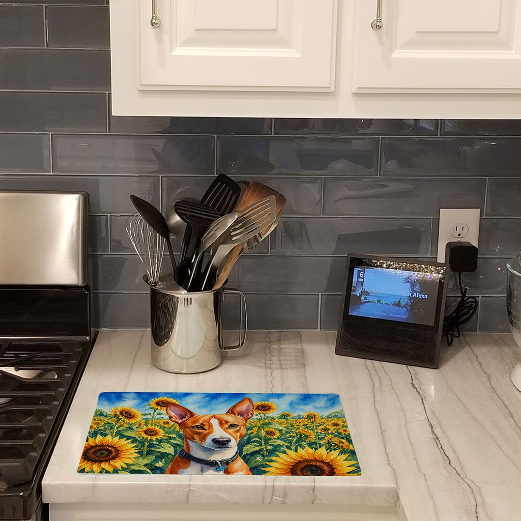 Basenji in Sunflowers Cutting Board Tempered Glass Kitchen Cutting Surface, Heat Resistant Chopping Board with Non-Slip Feet, Decorative Food Prep & Serving