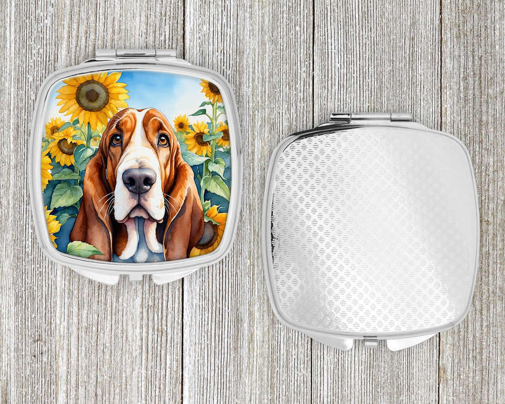 Basset Hound in Sunflowers Compact Mirror Decorative Travel Makeup Mirror for Women Girls Gifts Pocket Makeup Mirror Folding Handheld