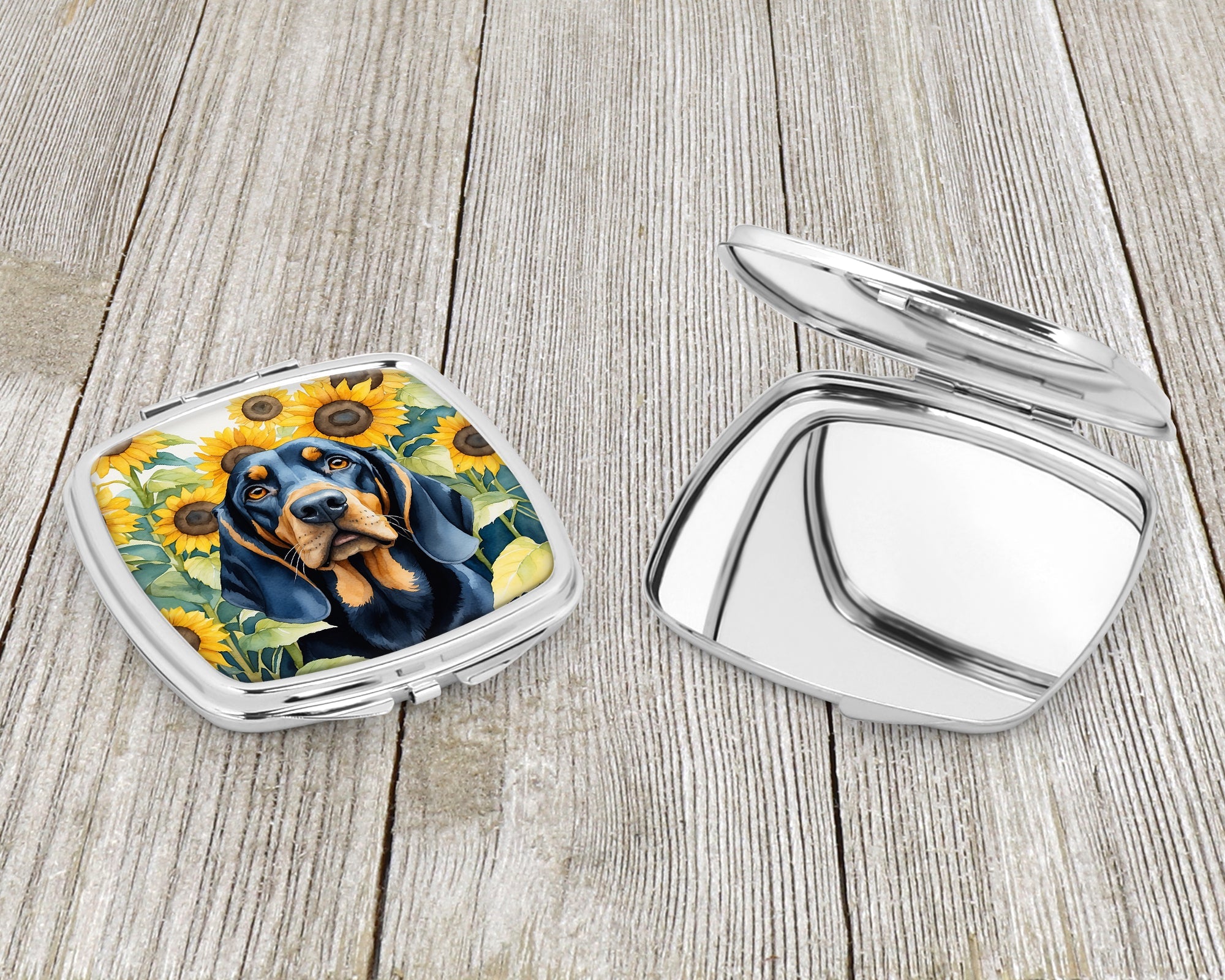 Black and Tan Coonhound in Sunflowers Compact Mirror Decorative Travel Makeup Mirror for Women Girls Gifts Pocket Makeup Mirror Folding Handheld