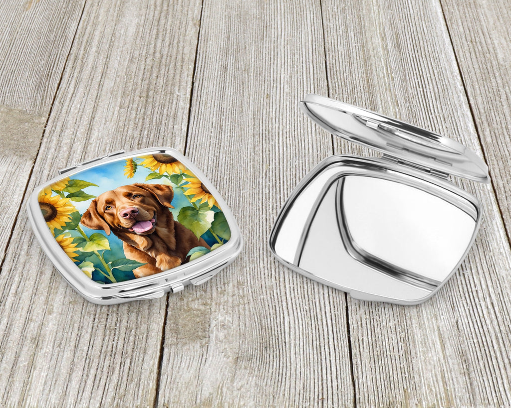 Chesapeake Bay Retriever in Sunflowers Compact Mirror Decorative Travel Makeup Mirror for Women Girls Gifts Pocket Makeup Mirror Folding Handheld