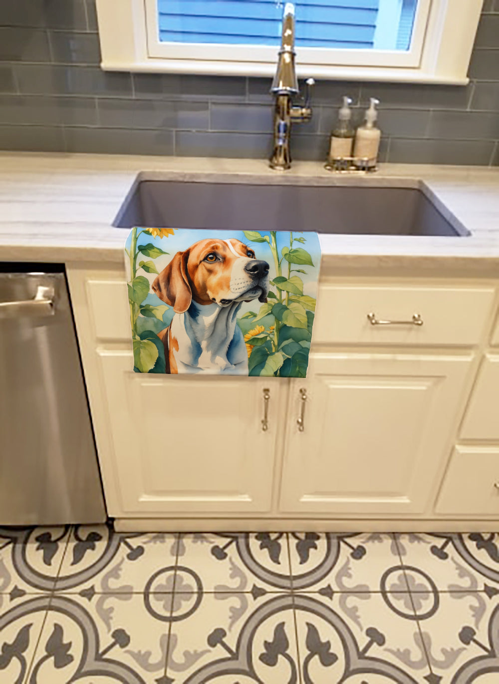 English Foxhound in Sunflowers Kitchen Towel Velour Plush Front and Cotton Loop Back Machine Washable