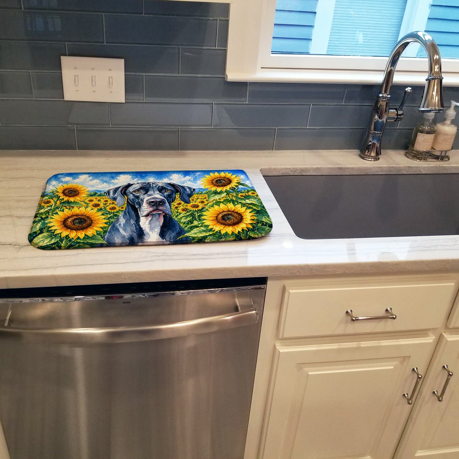 Great Dane in Sunflowers Dish Drying Mat Absorbent Dish Drying Mat Pad for Kitchen Counter Dish Drainer Mat for Countertop, 14 x 21", Multicolor