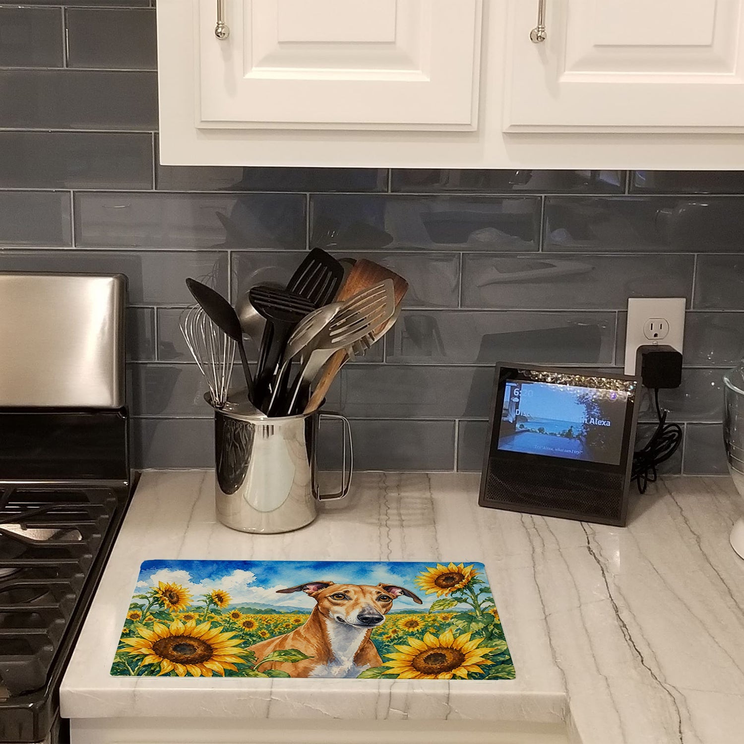 Greyhound in Sunflowers Cutting Board Tempered Glass Kitchen Cutting Surface, Heat Resistant Chopping Board with Non-Slip Feet, Decorative Food Prep & Serving