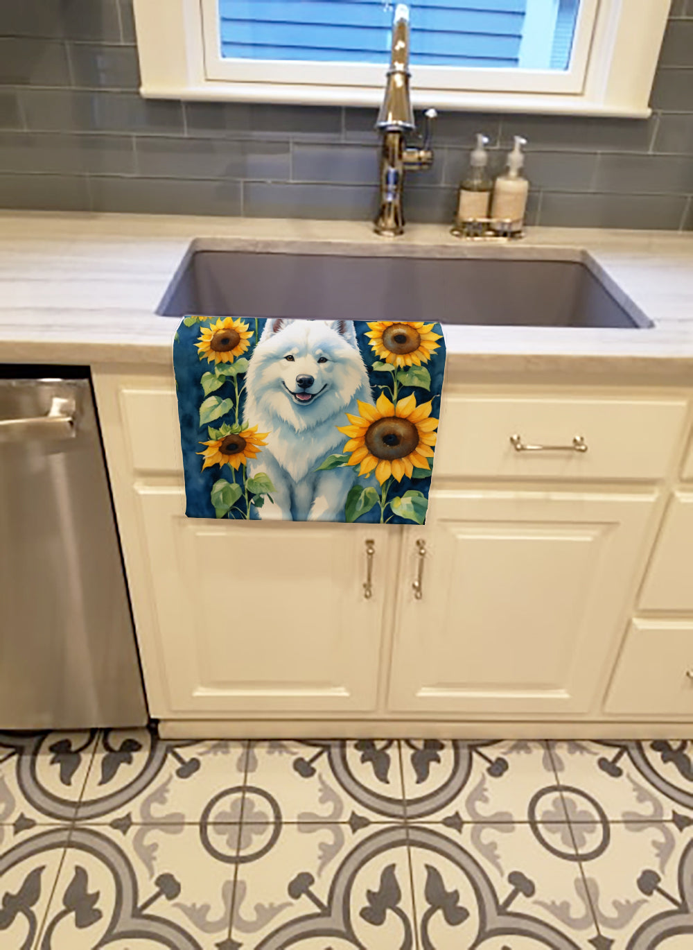 Samoyed in Sunflowers Kitchen Towel Velour Plush Front and Cotton Loop Back Machine Washable