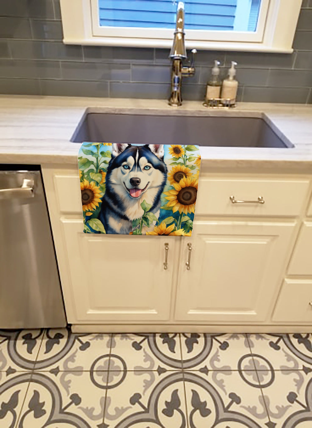 Siberian Husky in Sunflowers Kitchen Towel Velour Plush Front and Cotton Loop Back Machine Washable