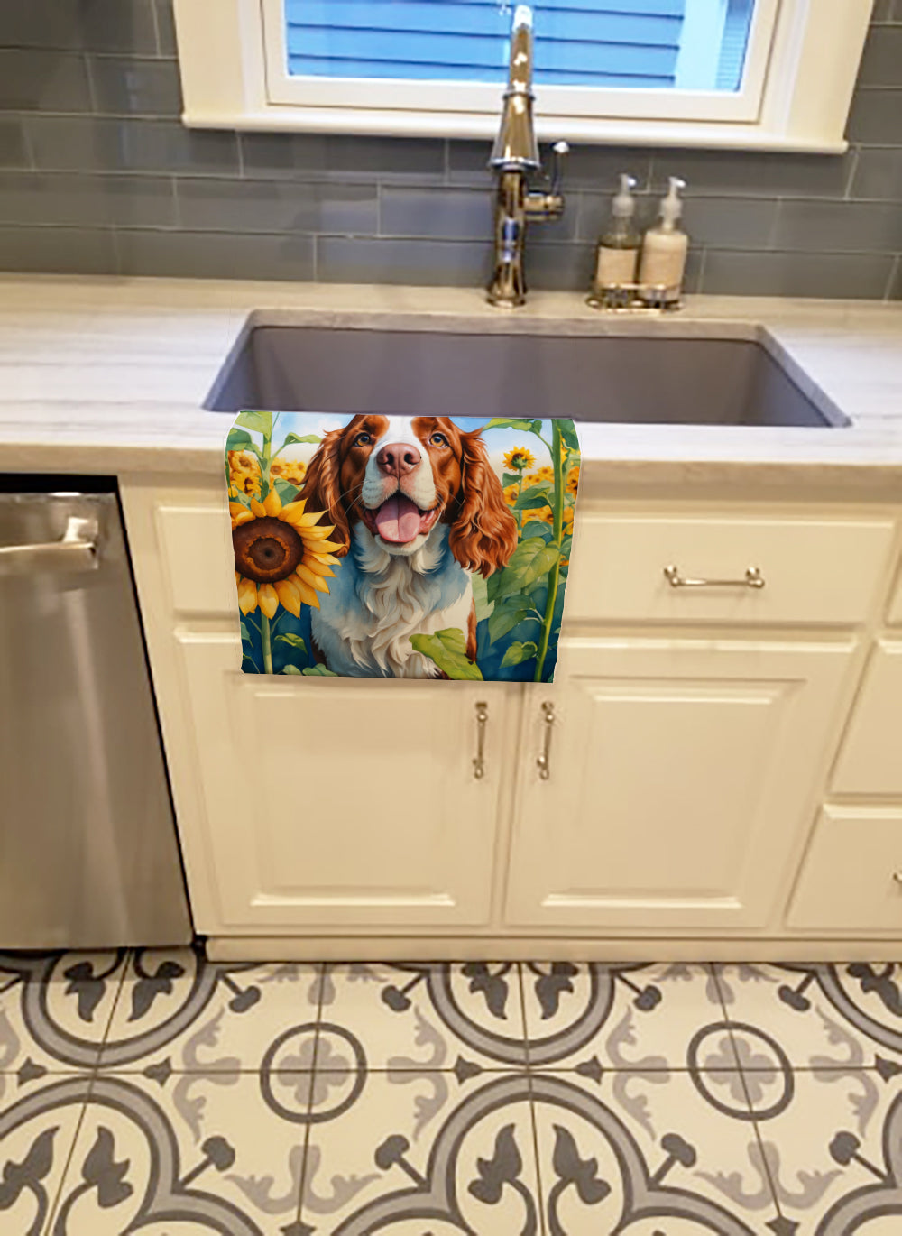 Welsh Springer Spaniel in Sunflowers Kitchen Towel Velour Plush Front and Cotton Loop Back Machine Washable