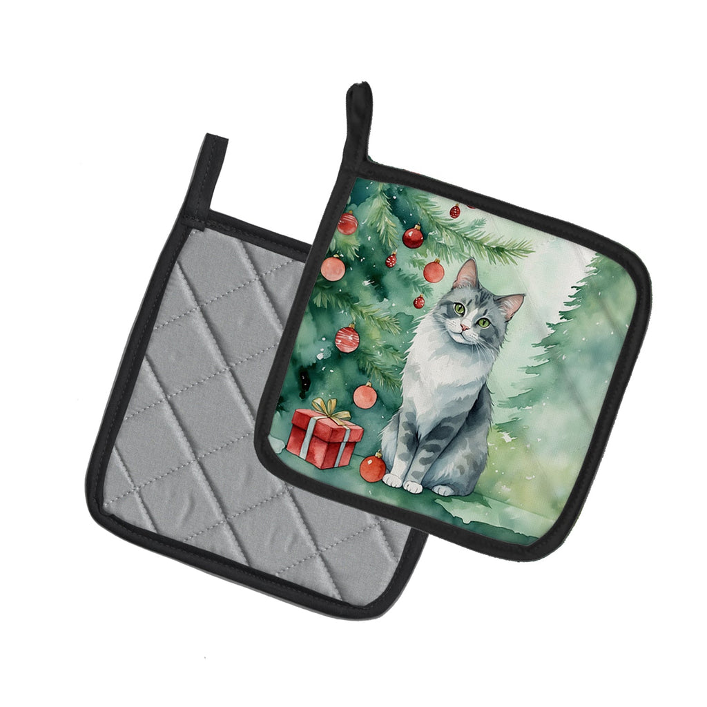 Australian Mist Cat By the Christmas Tree Pot Holder Set of 2 Heat Resistant Quilted Hot Pads 7.5 x 7.5 Inch, Insulated Kitchen Trivets for Cooking & Baking